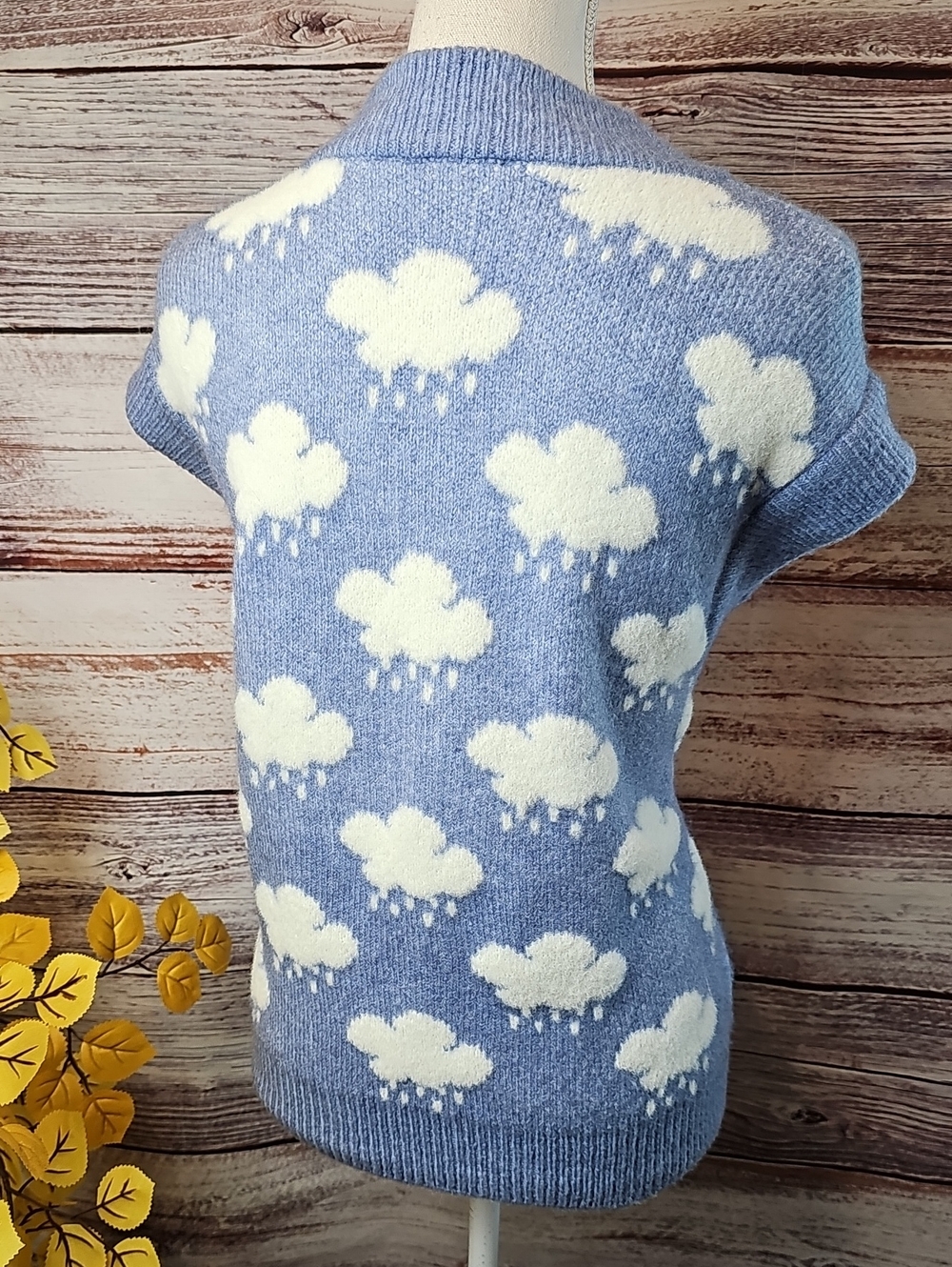 ZARA BLUE CLOUD SLEEVELESS V-NECK PULLOVER SWEATER VEST *FLAWED* - Picture 6 of 13